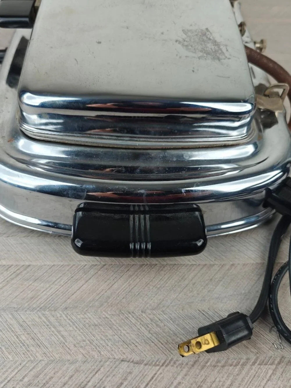 Vintage Westinghouse Chrome Sandwich Grill With Pretreated Waffle Grids '50s USA